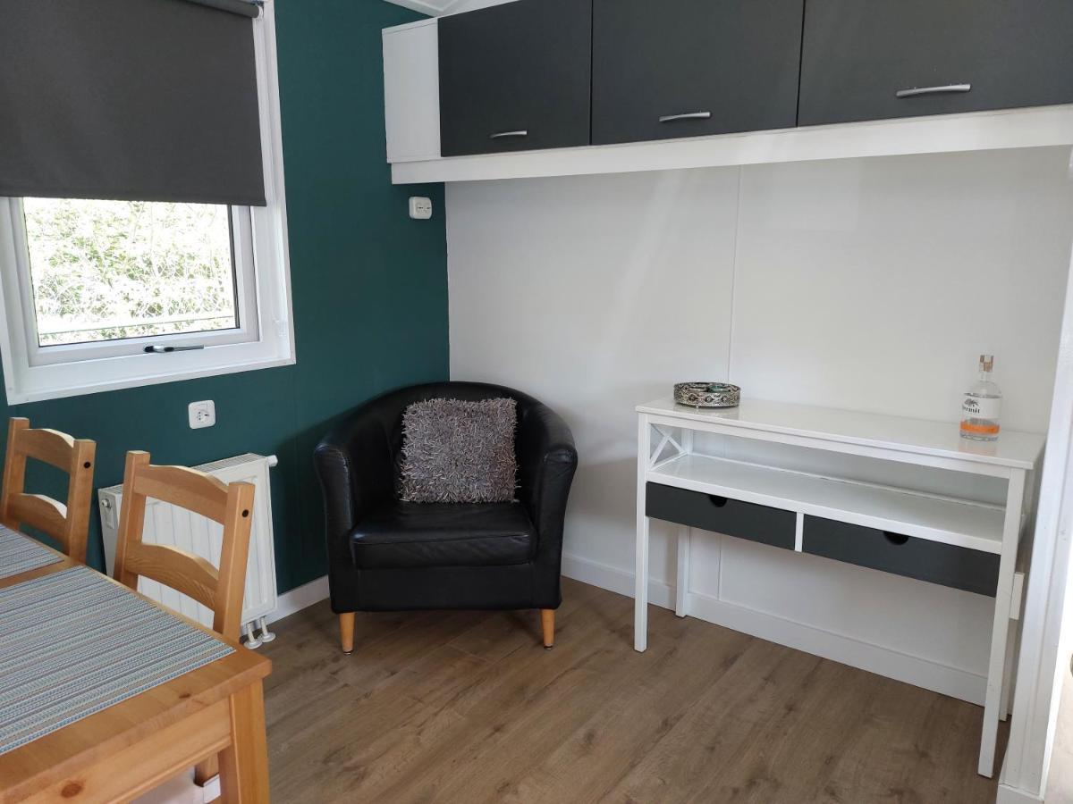 Ruim En Gezellig Chalet Voor 2 Personen Op De Veluwe Recreatiepark De Oude Driest Пюттен Екстер'єр фото